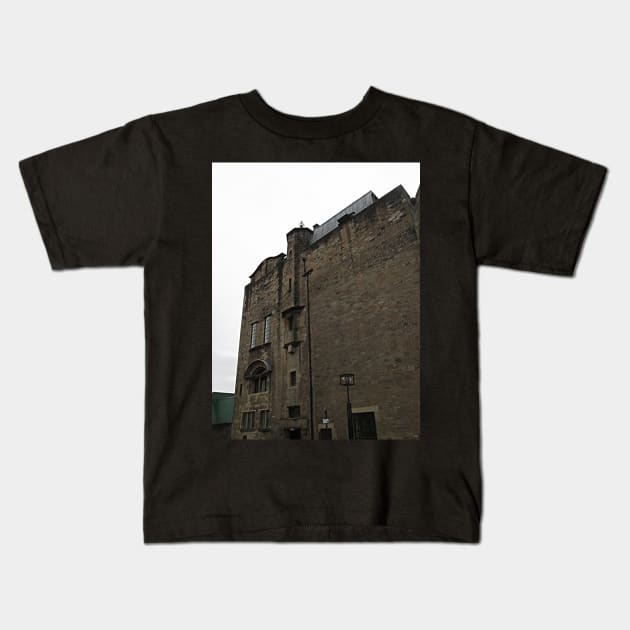 Glasgow School of Art Side Elevation 2014 Kids T-Shirt by MagsWilliamson